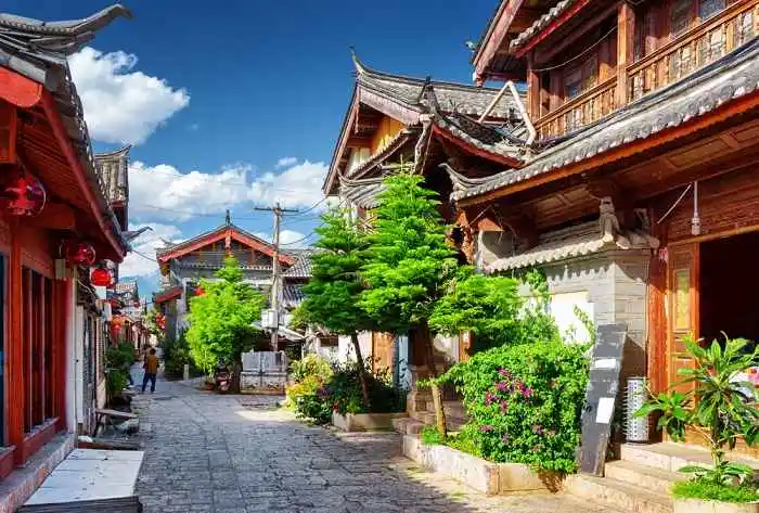 Day3Dali→Lijiang·JinmaoStay·Gazi