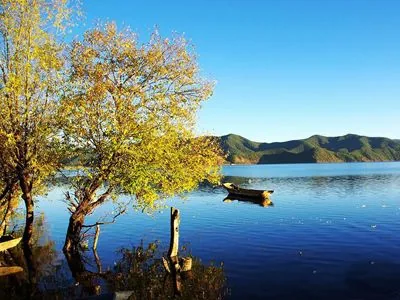 第4天香格里拉行程-从丽江前往香格里拉,游览松赞林寺和普达措公园