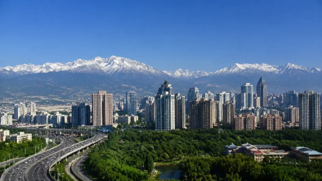 Day1出发地→乌鲁木齐(集结日)(2)
