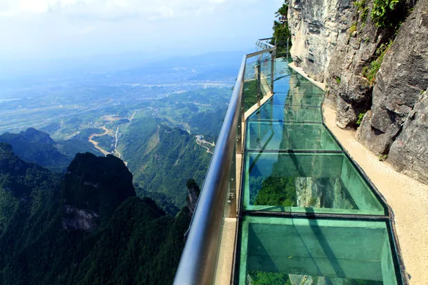 4-Day 3-Night Zhangjiajie Group Tour - Image 4