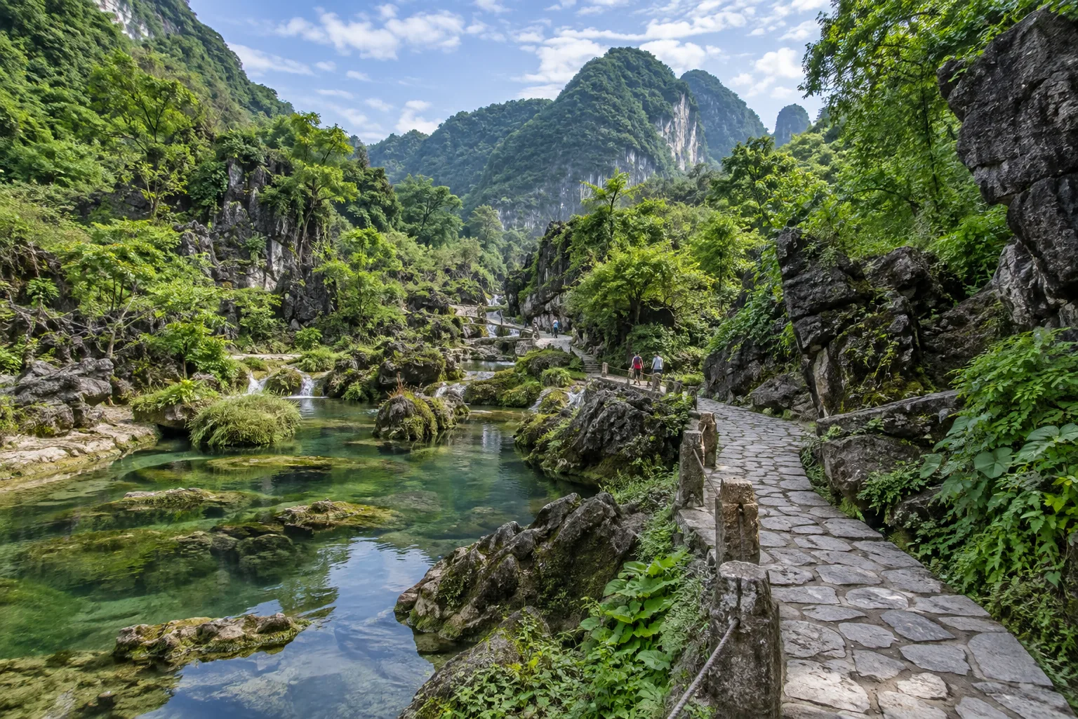 天星桥山水步道场景示意图