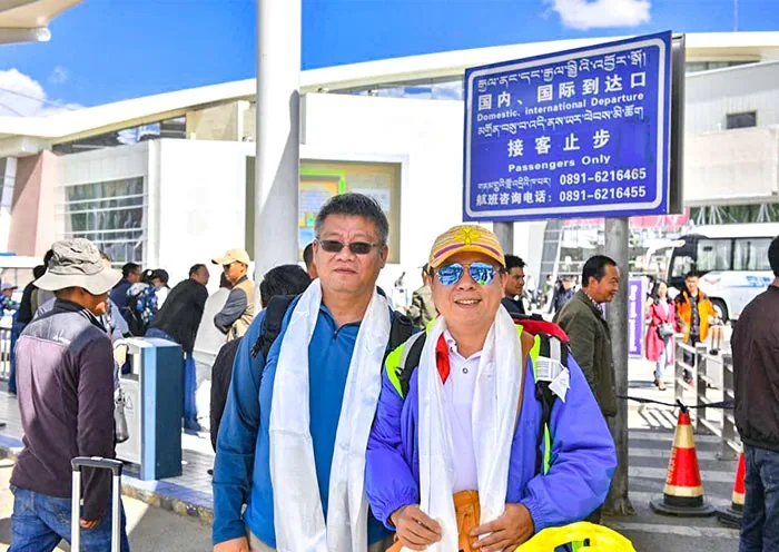 第1天抵达圣城拉萨适应高原,静心伊始
