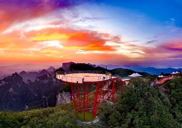 第4天黄石寨徒步·登顶观全景